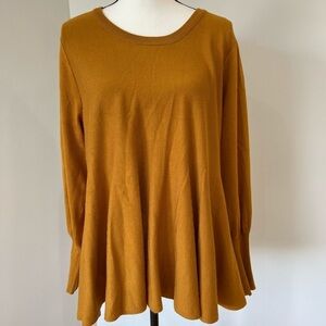 Catherine Maladrino gold sweater in a size 1X